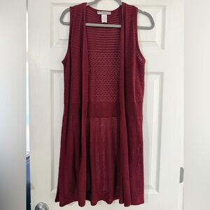 Sleeveless Burgundy Open-Front Sweater Vest